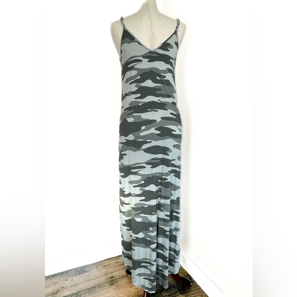 NWOT Maurices Grey Camo maxi dress - Picture 1 of 7